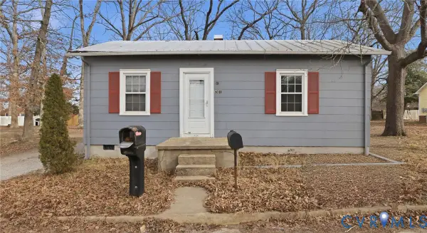 6301 Strathmore Road, Chesterfield, VA 23234