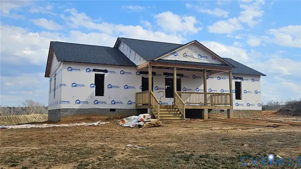 2078 East Courthouse Road, Blackstone, VA 23824