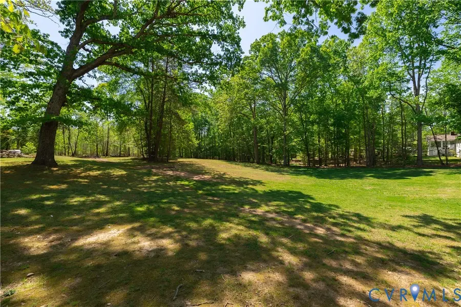 8901 Green Street, Amelia Court House, VA 23002 - #2