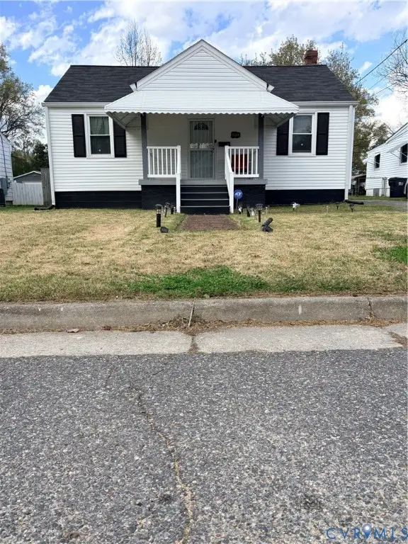 308 Maple Lane, Colonial Heights, VA 23834 - #1