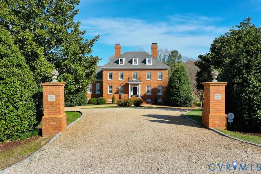 4 Red Fox Road, Manakin Sabot, VA 23103 - #2