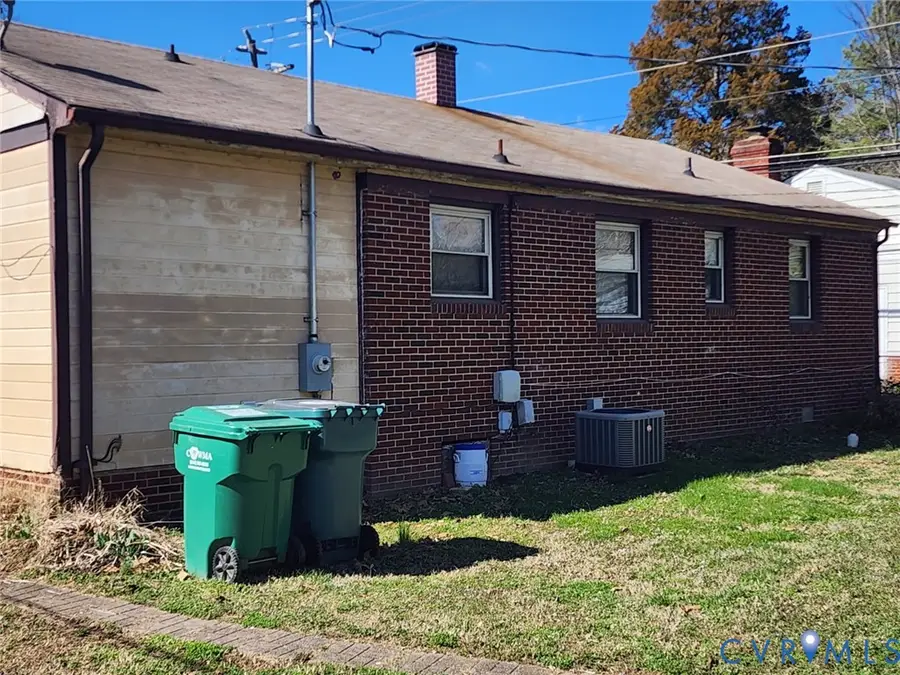 110 Raines Avenue, Sandston, VA 23150 - #2