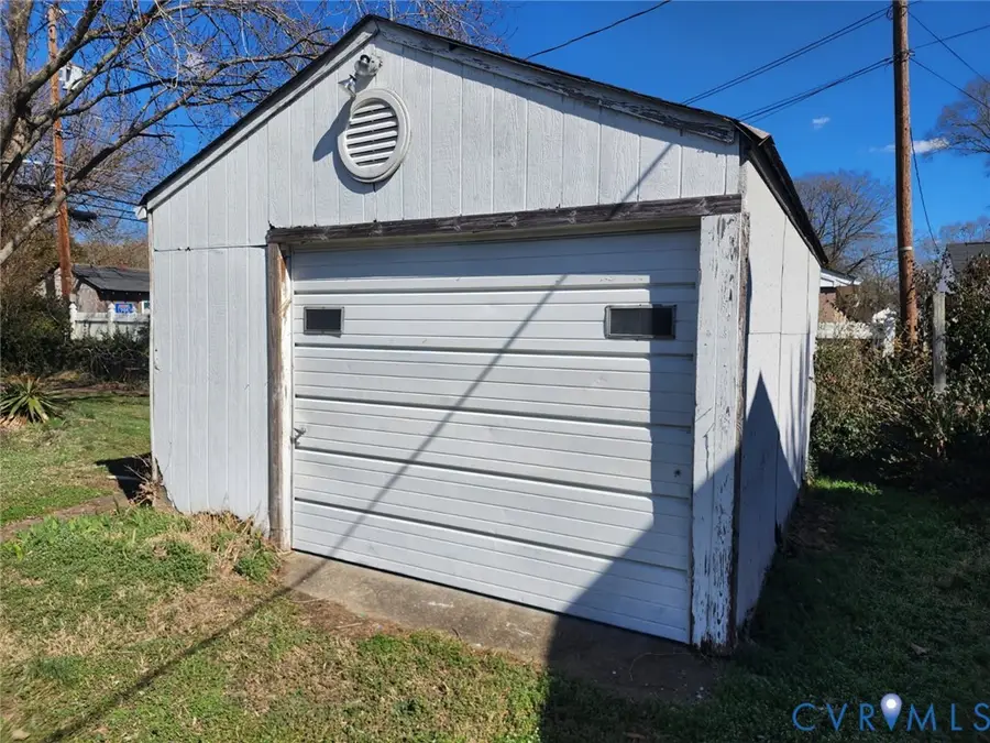 110 Raines Avenue, Sandston, VA 23150 - #3