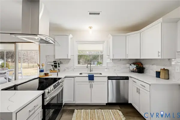 2013 Otterdale, Midlothian, VA 23112