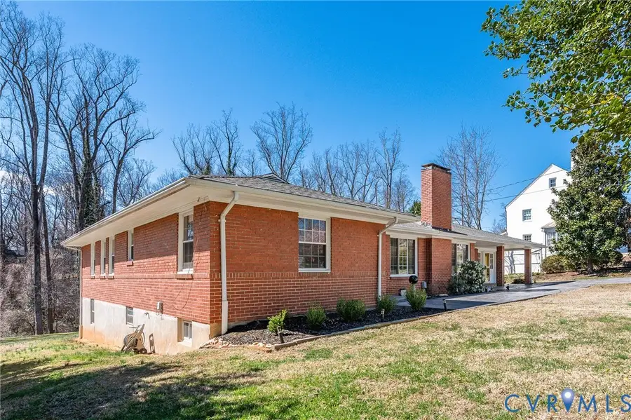 3735 Woodside Avenue, Lynchburg, VA 24503 - #3