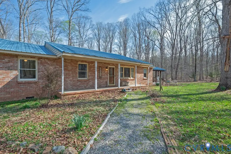 27 Sherwood Road, Cartersville, VA 23027 - #2