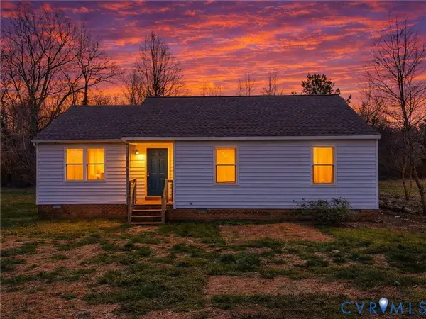 88 Healys Trace Lane, Locust Hill, VA 23092