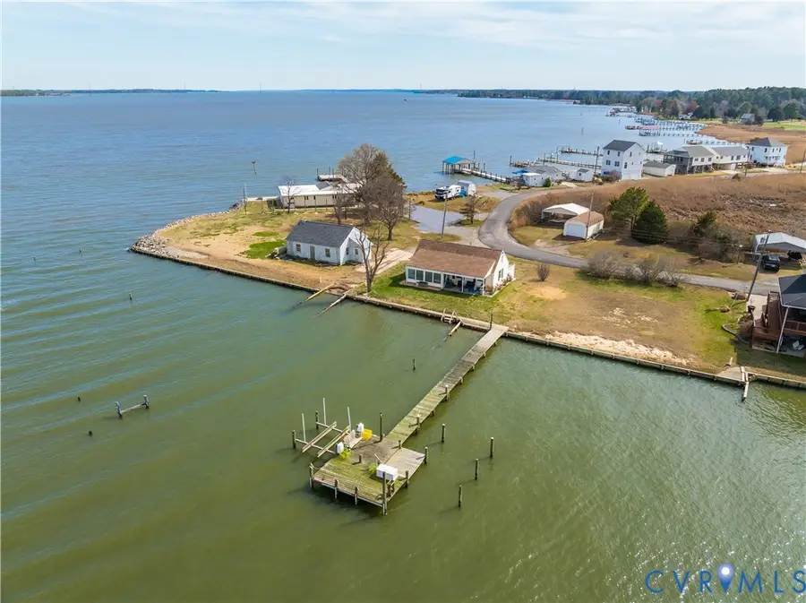 998 Fort Lowry Lane, Dunnsville, VA 22454 - #3