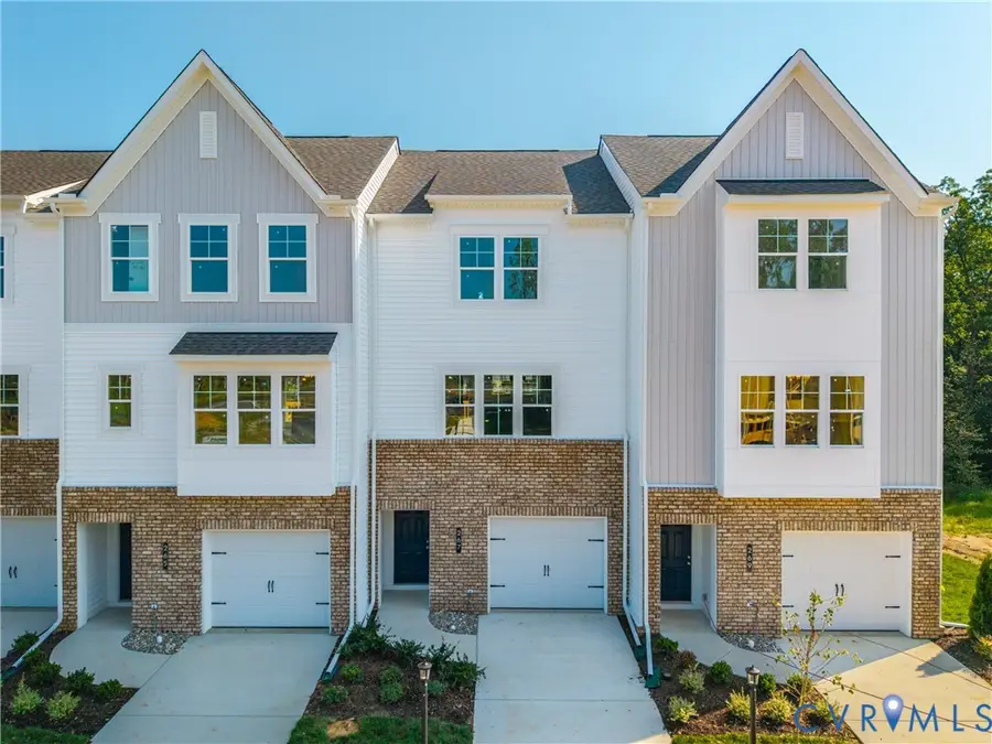 282 Greenpark Road, Sandston, VA 23150 - #2