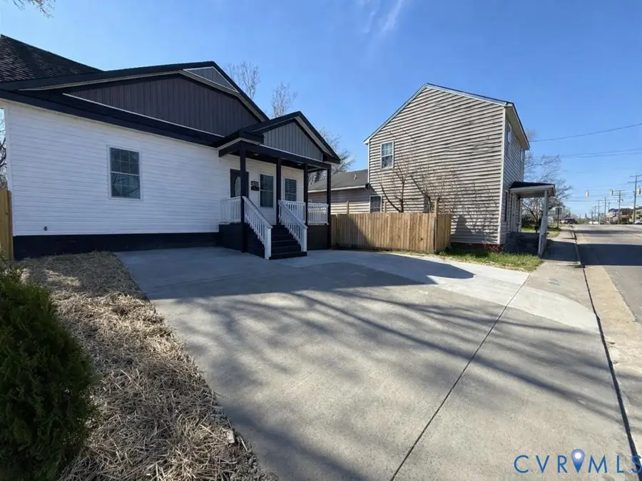 724 E Wythe Street, Petersburg, VA 23803 - #3