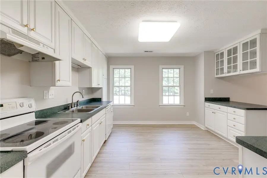 6701 Caboose Lane, Sandston, VA 23150 - #3
