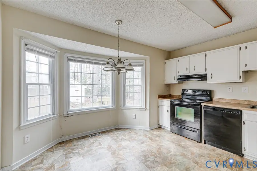 600 Queensway Road, Clover Hill, VA 23236 - #3