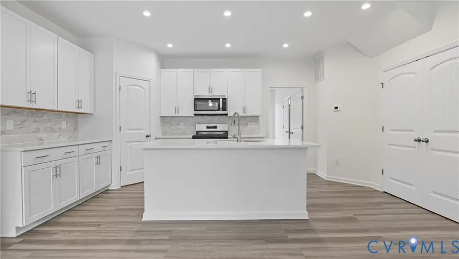 928 Scott Terrace, Fairfield, VA 23227 - #2