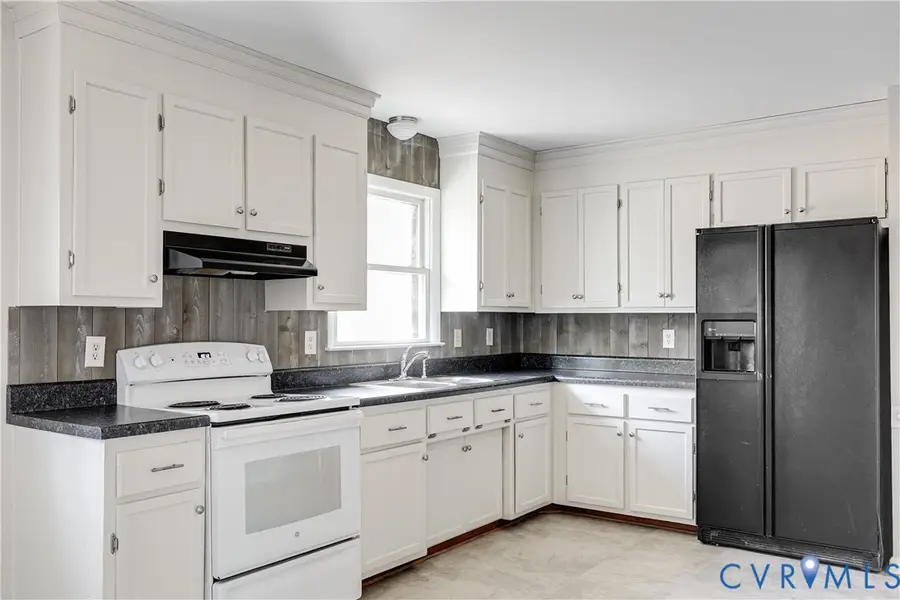 3030 Clintwood Road, Midlothian, VA 23112 - #2