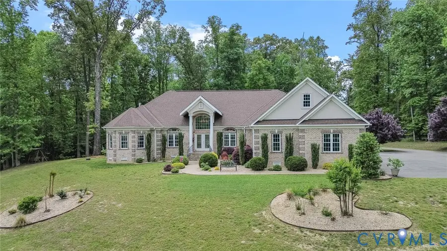 2403 Bermuda Avenue, Chester, VA 23836 - #2