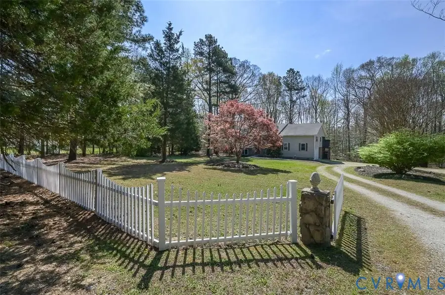 13124 Old Happy Hill Road, Chester, VA 23831 - #2