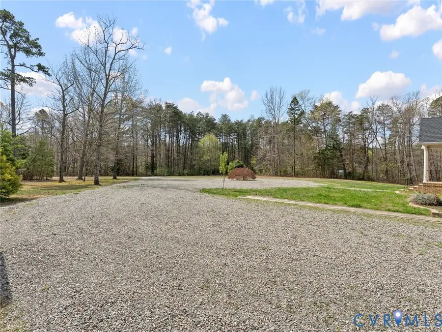 425 Starview Lane, Gum Spring, VA 23065 - #3