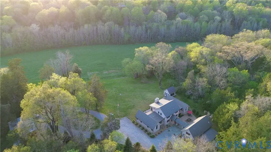 794 River Rd W, Manakin Sabot, VA 23103 - #2