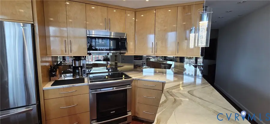 1101 Haxall Point #815, Richmond, VA 23219 - #3