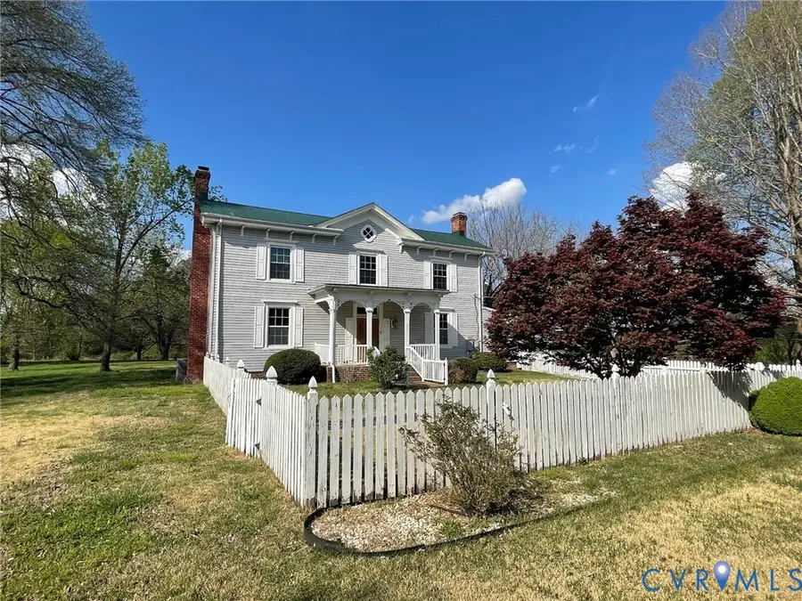 2297 Indian Oak Road, Crewe, VA 23930 - #2