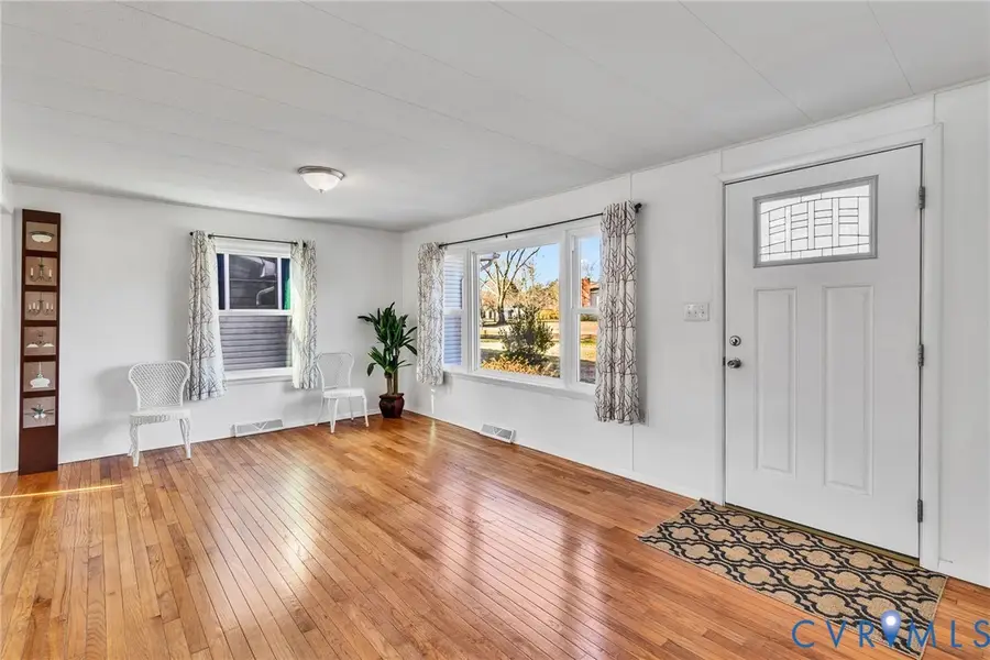 1302 S Glebe Road, Montross, VA 22520 - #2