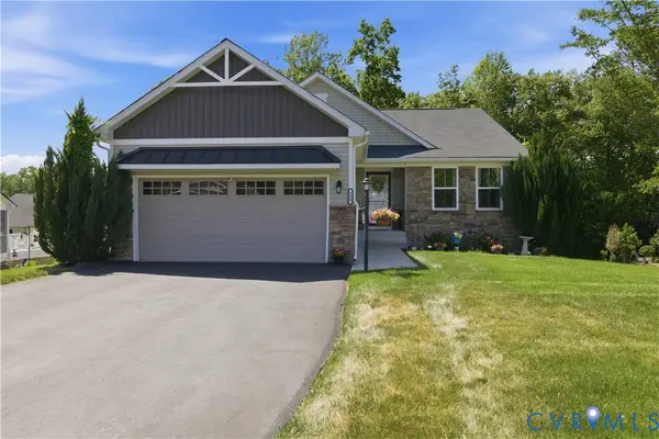 906 Sun Valley Way, Chesterfield, VA 23236