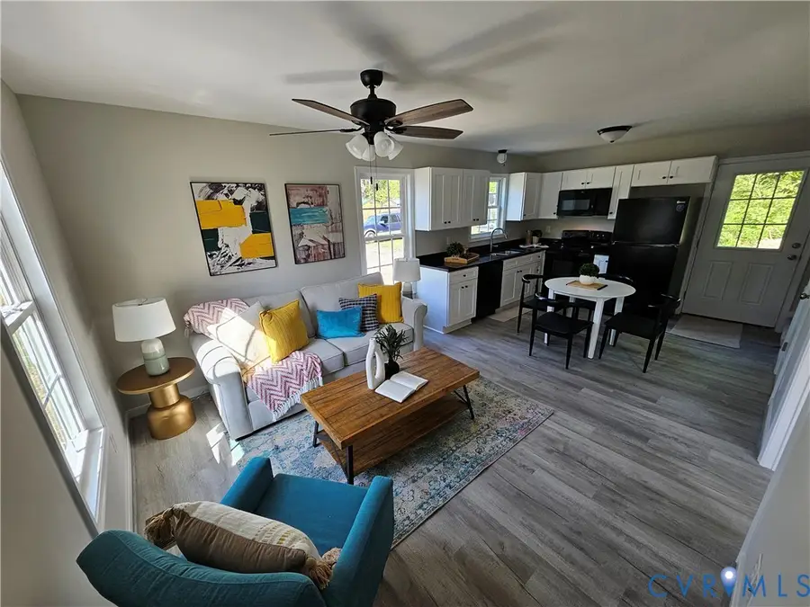 306 N West Avenue, Blackstone, VA 23824 - #2