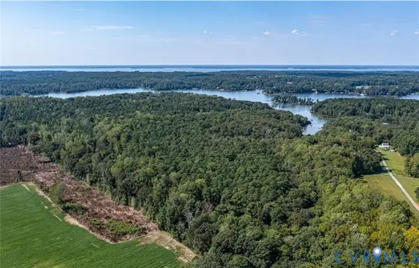 2 Browns Lane, Lancaster, VA 22503