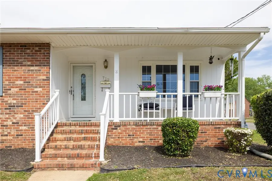 712 Keswick Road, Colonial Heights, VA 23834 - #2