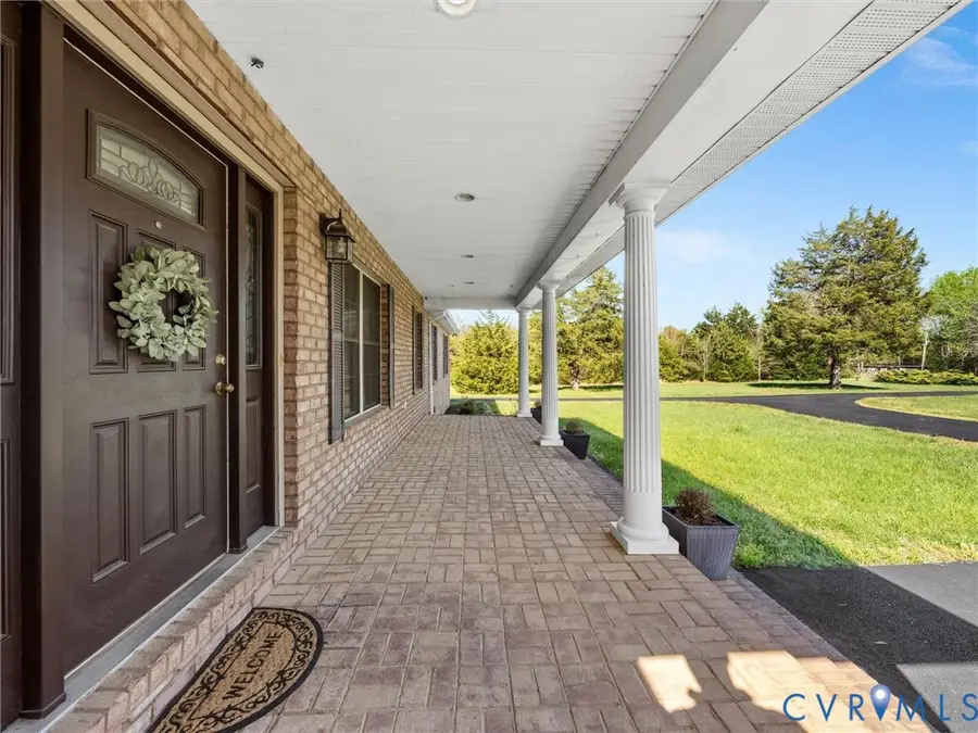 218 Landing Road, Farmville, VA 23901 - #3