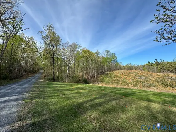 3 Crump Road, Cartersville, VA 23027