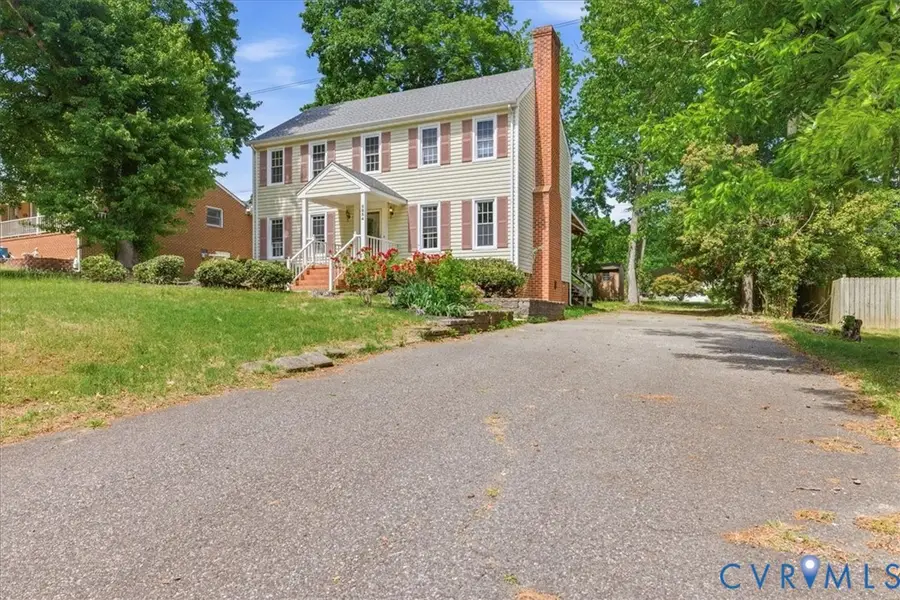 8854 Chester Forest Lane, North Chesterfield, VA 23237 - #2