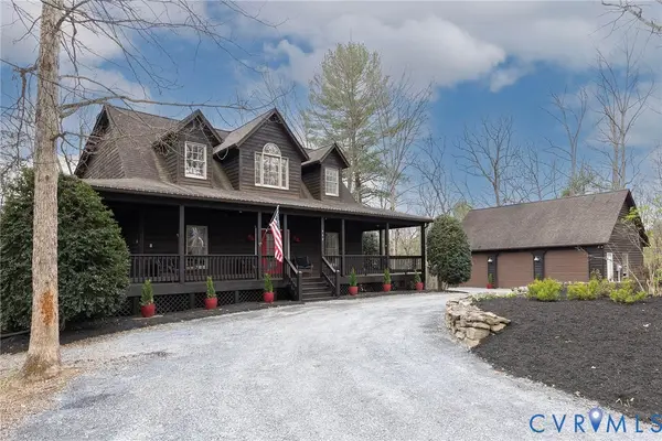 448 Adams Road, Winchester, VA 22603