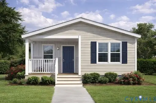 15 Graham Road, Petersburg, VA 23803