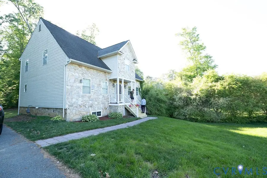 9215 Huntington Woods Drive, Mechanicsville, VA 23116 - #3