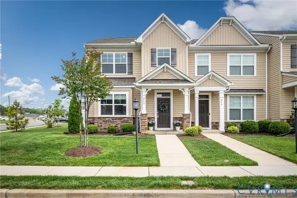 942 Scott Commons Lane, Richmond, VA 23227