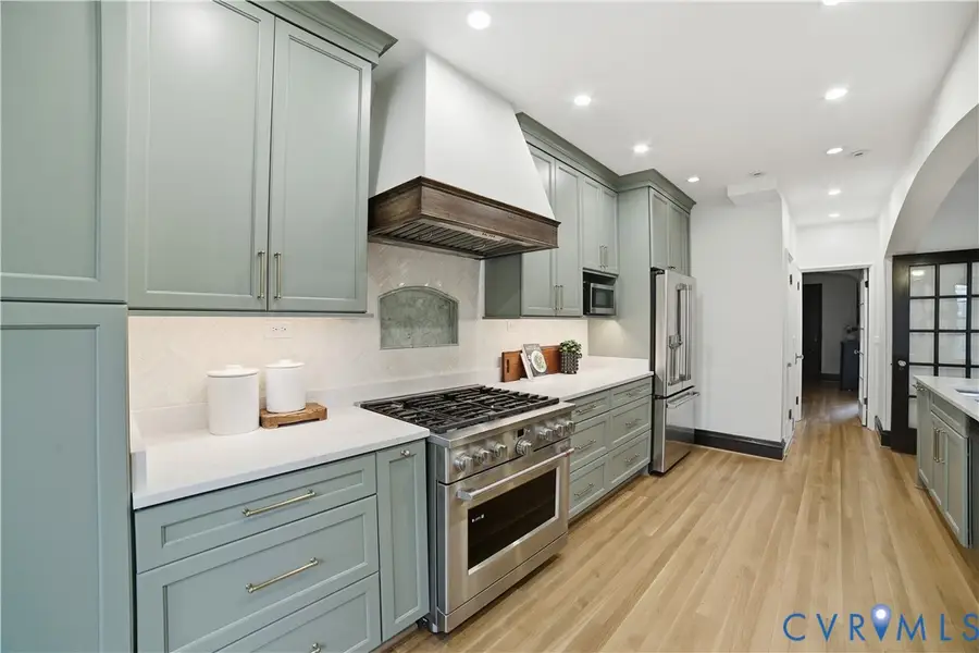 3330 W Franklin Street, Richmond, VA 23221 - #3