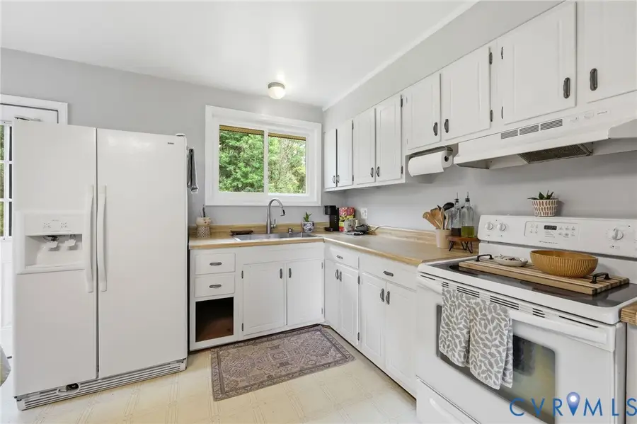2412 Ellerbee Road, Henrico, VA 23228 - #3