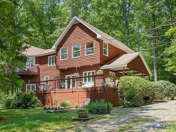 2556 Ridge Road, Powhatan, VA 23139