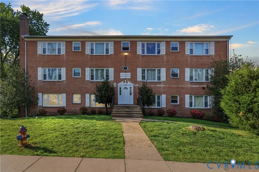 9207 Douglas Street #201, Manassas, VA 20110 - #2