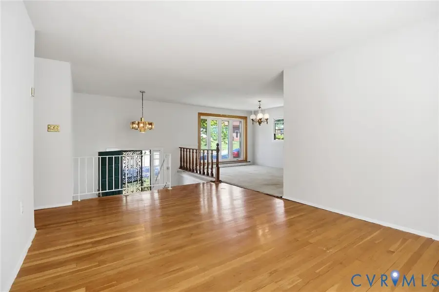 4507 Glendale Road, Woodbridge, VA 22193 - #2