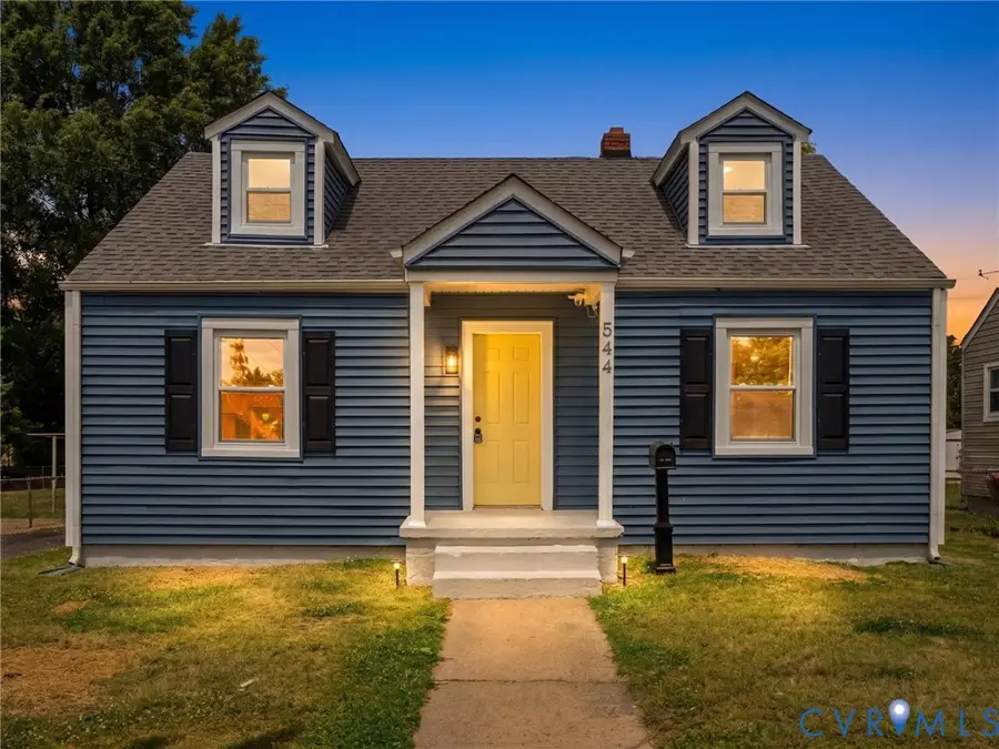 544 Roslyn Avenue, Colonial Heights, VA 23834 - #2