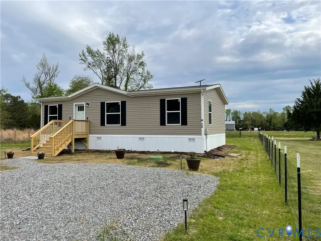 74 Russells Run, Hague, VA 22469 - #1