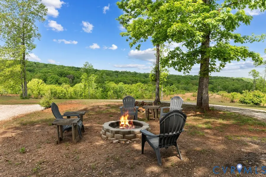 405 Horsley Lane, Gladstone, VA 24553 - #3