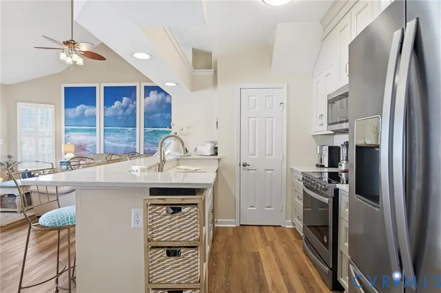 2312 Beach Haven Drive #302, Virginia Beach, VA 23451 - #3