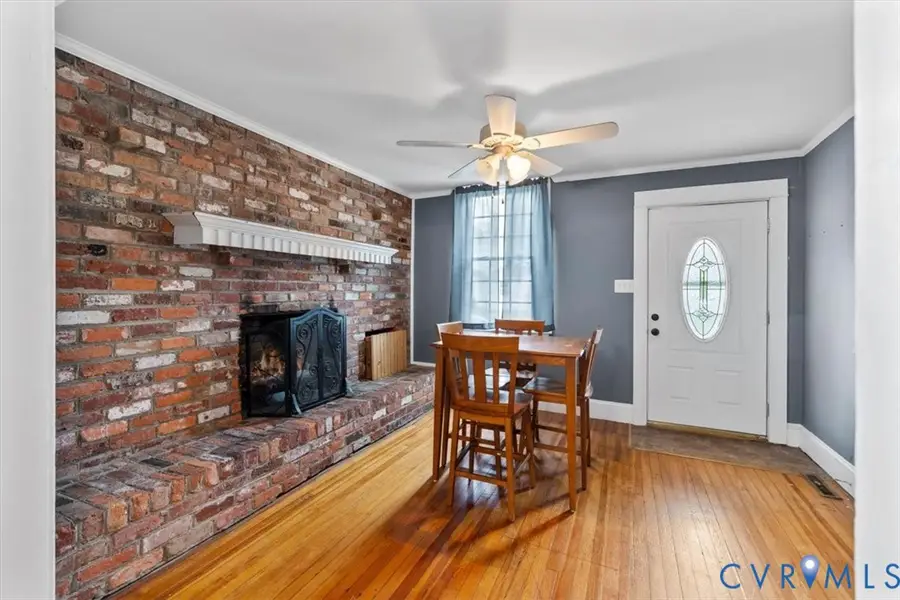221 Piedmont Avenue, Colonial Heights, VA 23834 - #3