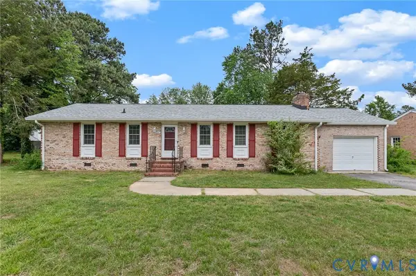 1206 Duke Of Gloucester Street, Colonial Heights, VA 23834