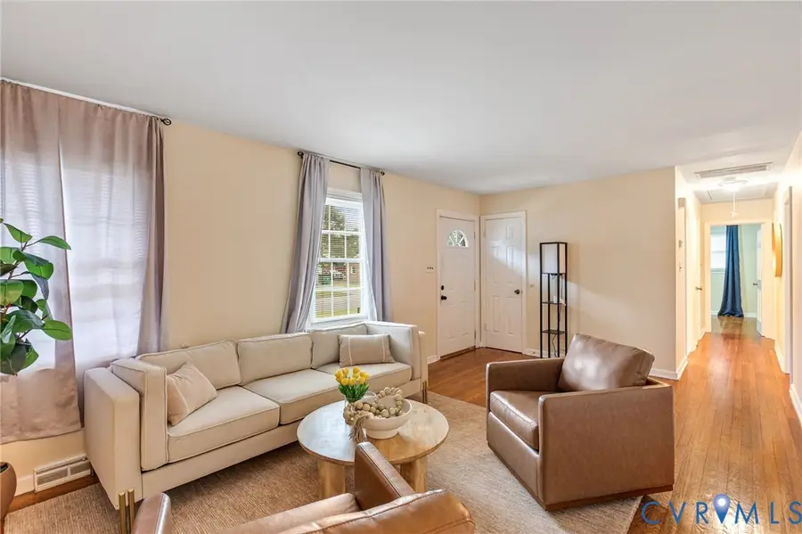 1206 Duke Of Gloucester Street, Colonial Heights, VA 23834 - #3