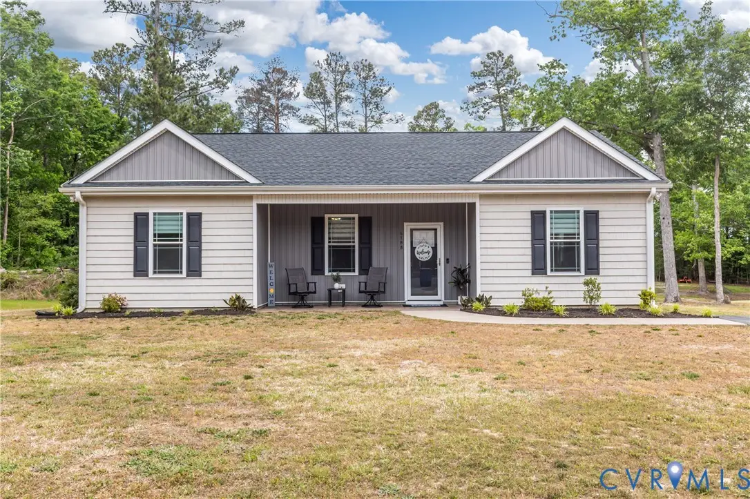 418 Lincoln Avenue #B, Jarratt, VA 23867 - #1