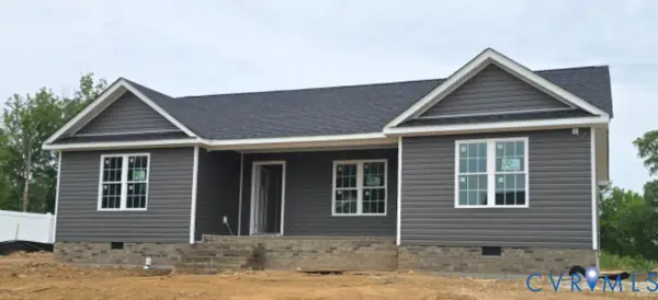 331 Pinecliffe Drive, Colonial Heights, VA 23834